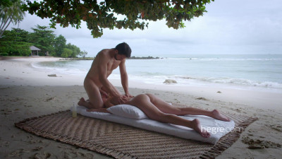 Erotic Beach Massage cover