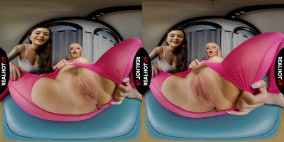 Real Hot VR - First Ever Boob 69 Featuring Jessica Starling & Jasmine Wilde