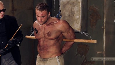 Bodybuilder Roman in Slavery - Final cover